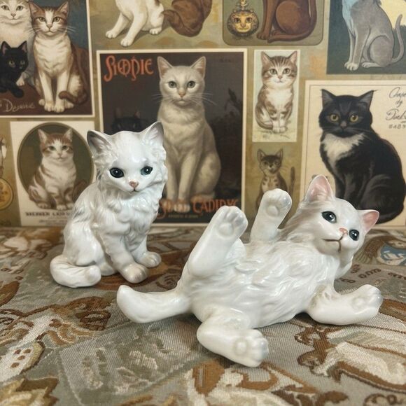 Unbranded Other - Vintage Porcelain Ceramic Cat Figurine Set of 2 White Gray Kittens Feline Decor